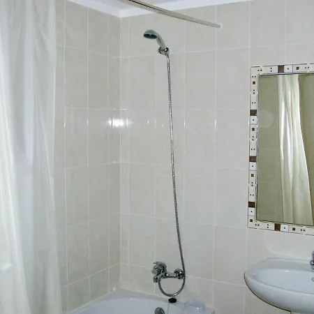 Charming With Shared Pool In - 60 M² דירה אלבופיירה