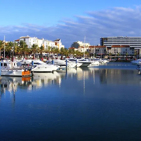Charming With Shared Pool In - 60 M² Apartman Albufeira