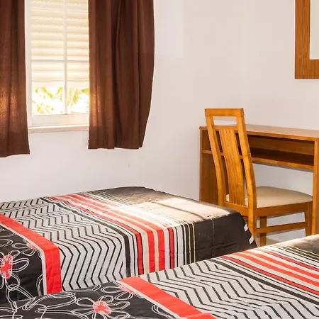 Charming With Shared Pool In - 60 M² 알부페이라