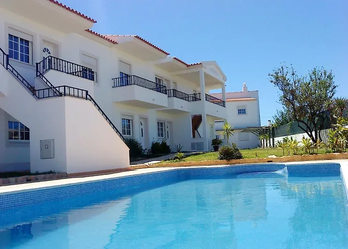 Charming With Shared Pool In - 60 M² *
