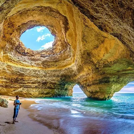 Charming With Shared Pool In - 60 M² *